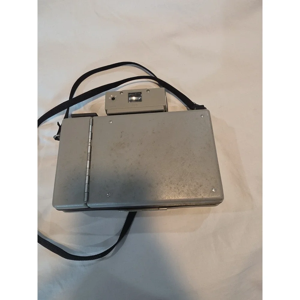 Polaroid vtg 420